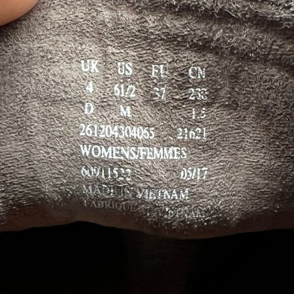 Clarks Ankle Boots Women's Size 6.5 Brown Suede Leather Lace Up Ankle Booties - Picture 13 of 13